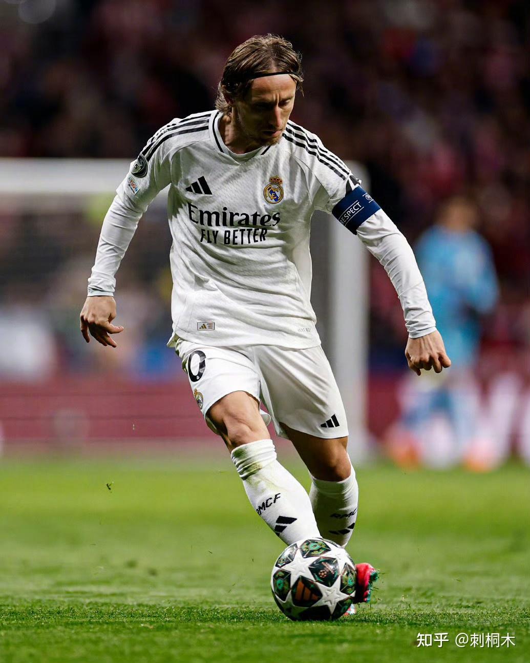 西媒：老弗爷不打口水战，不会对拉波尔塔的批评再做回应