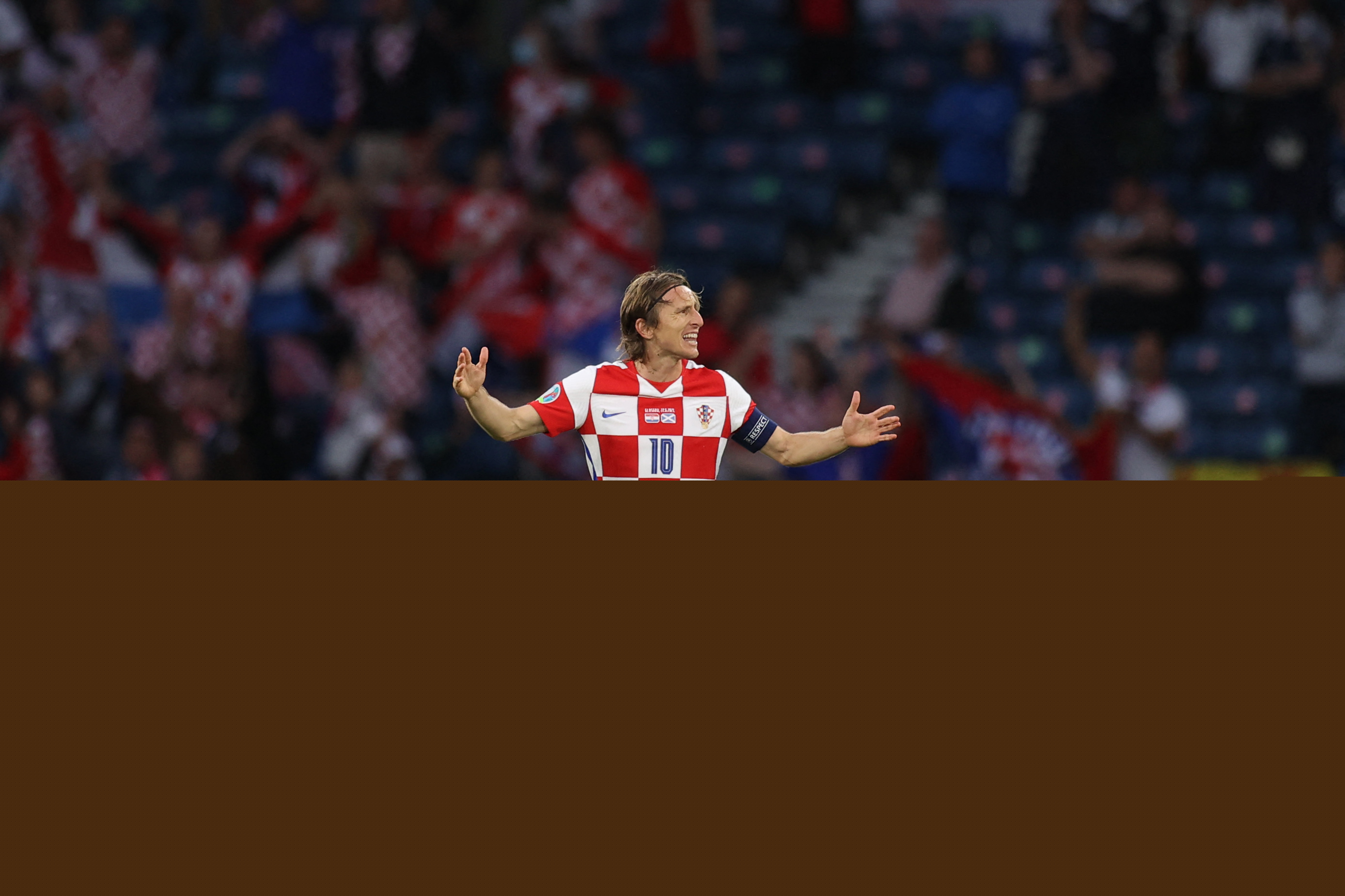 阿斯：阿隆索高压战术的每个方向都出现漏洞，并缺乏战术的稳固性