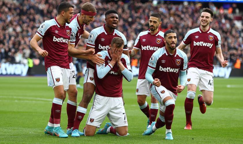 皇家马德里准备引进另一位前利物浦球员来替代阿隆索，但这个人并非克洛普。