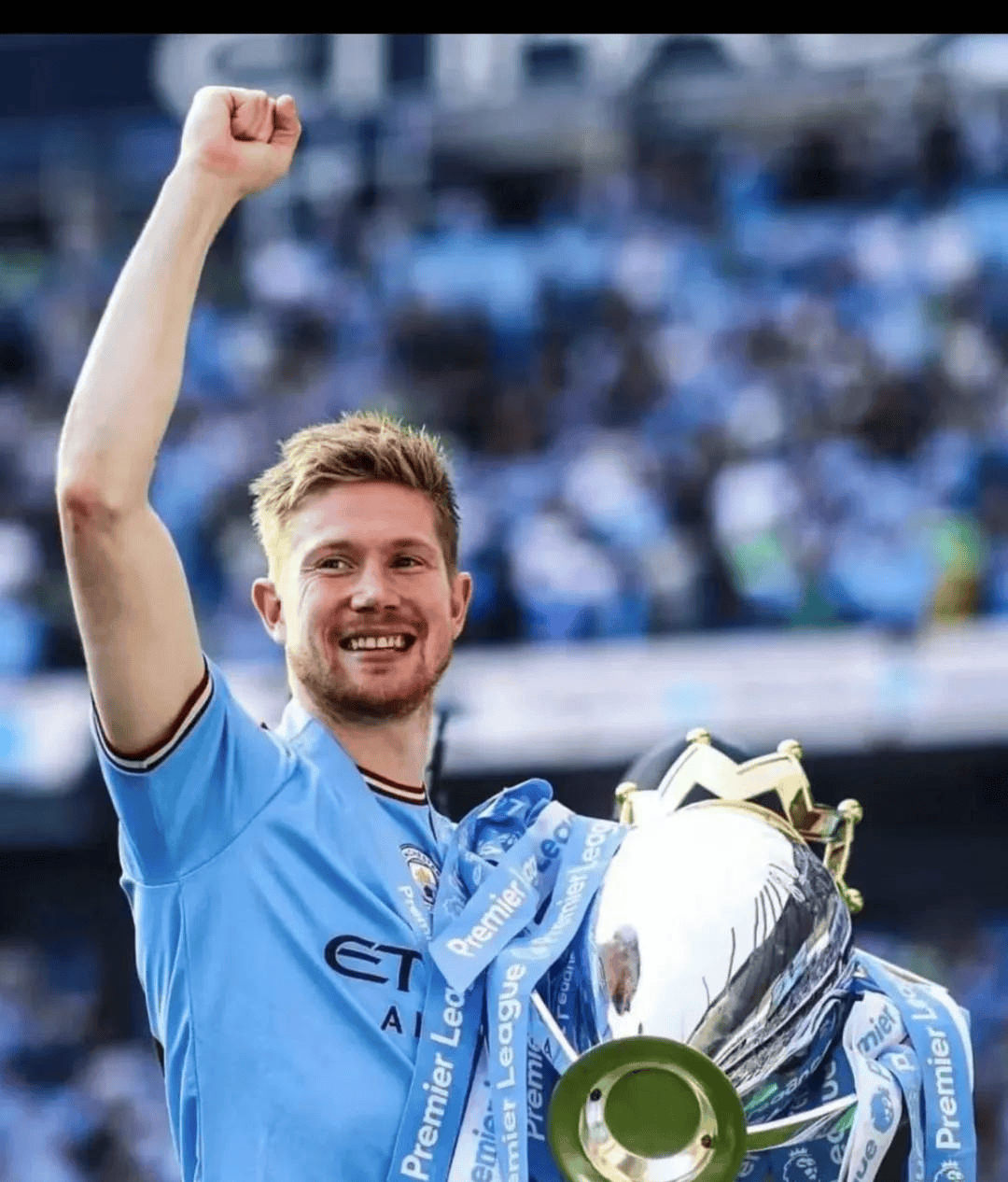 队友为他让球点，暖心瞬间