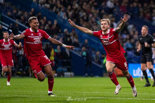 斯帕莱蒂与孔蒂的意甲逆转：那不勒斯击败尤文图斯，迎接新时代