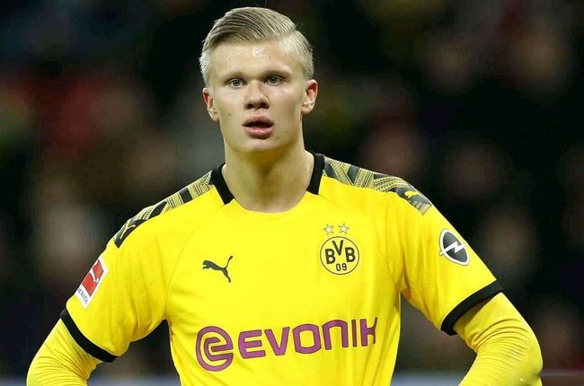 利雅得胜利2-1逆转费哈，C罗双响+补时第14分钟点射绝杀