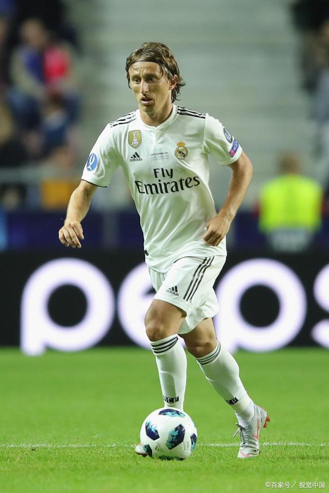 太阳队记：狄龙与裁判对峙使用不当言语，罚款35000美元